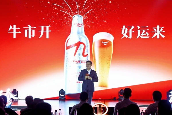 牛市啤酒大热背后，吴向东的“逆周期”破局法 