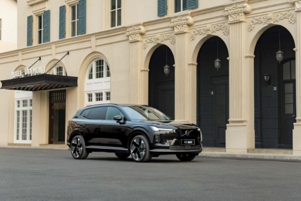 拒绝参数堆砌！25-40万新能源SUV推荐，安全智能座舱首选 