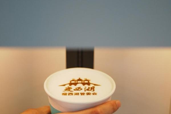 畅销全球近60国的咖啡机器人COFE+落户扬州瘦西湖 