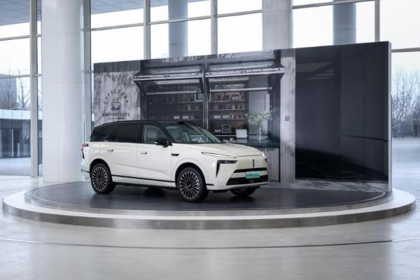 VLA+Hi4双加持，魏牌全新蓝山树立大六座SUV标杆 