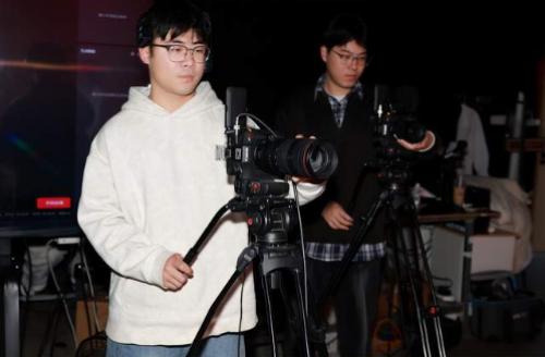 “佳直播”携手宝宝秀再启新程，规模化复制“明星感”团播