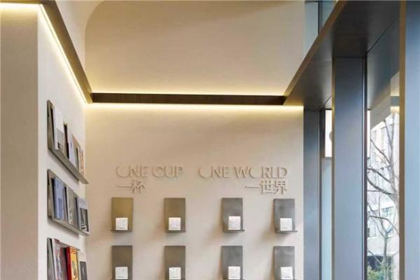 DM CAFE用品牌与科技，重构咖啡产业 