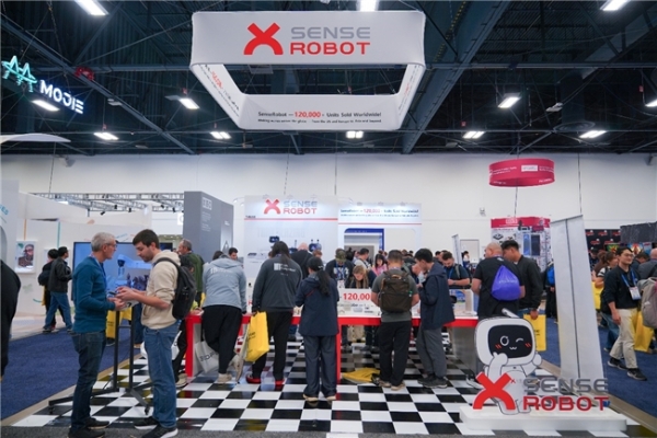  2026 CES 家用机器人顶流！元萝卜诠释中国原创力量 