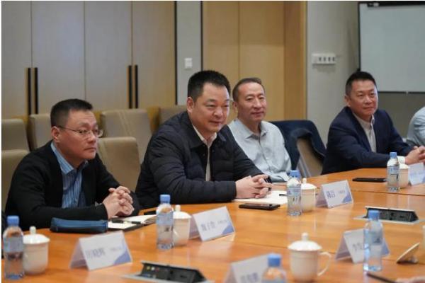 买葡萄酒哪个牌子好，长城葡萄酒与海尔酒联网联动共创 