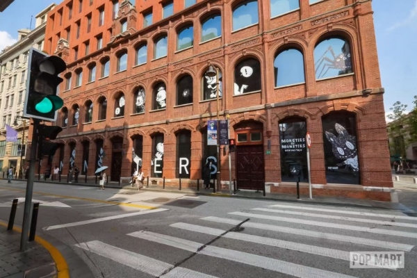 开街三年，百年历史街区洛克·外滩源从“空间更新”迈入“文化深耕”  