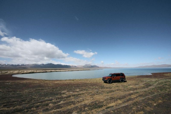 纵横携手新华社守护可可西里交车仪式圆满落幕，以责任守护中国净土 