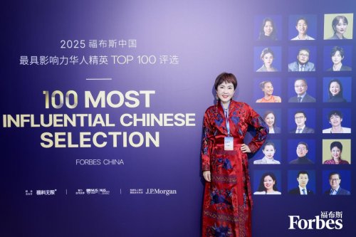  沉默的善意：张德芬以知行合一，为困境女孩铺就人生坦途 