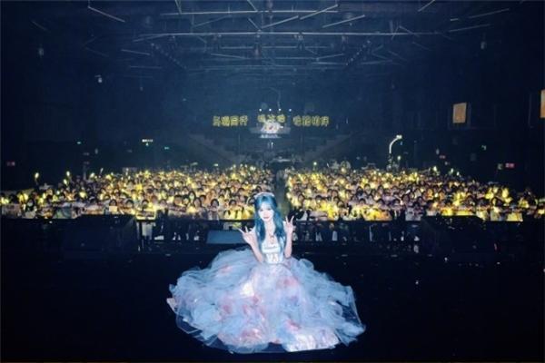 外务破圈实力内卷！SNH48 全员发力绘就向上图景 