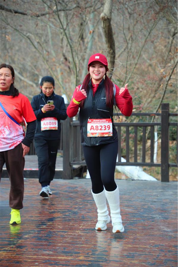 花果山巅迎新岁 ，健步云端启新程 2026 连云港花果山新年登山赛圆满落幕