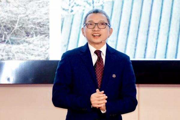 陈一丹奖教奖学金百万重奖激励师生，武汉学院两项特别机会为学子“搭桥” 