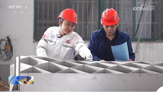 江苏新超合金受邀CCTV 1新闻栏目3分钟专访：可回收航天格栅舵产品为“十五五”开好局起好步 创新突围 