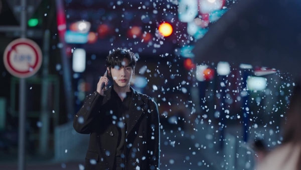 韩剧氛围感布光思路：多灯打造冷调浪漫镜头 