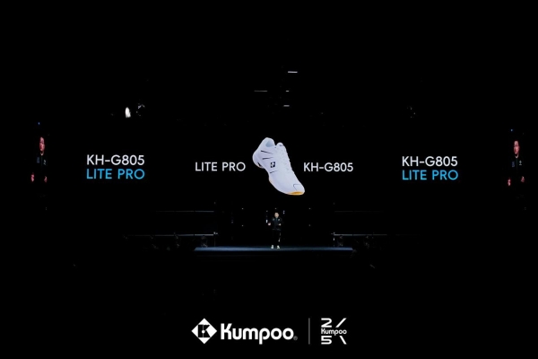 不只是一把拍子，更是一种态度：薰风KUMPOO让打球也“酷”起来 