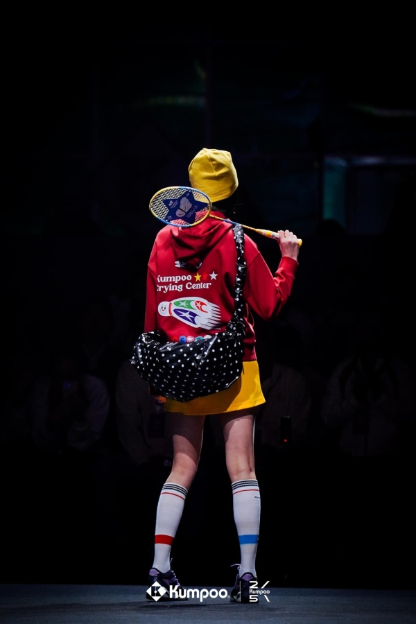 不只是一把拍子，更是一种态度：薰风KUMPOO让打球也“酷”起来 