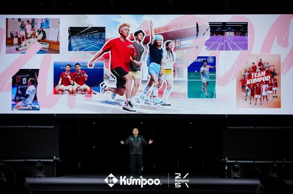 不只是一把拍子，更是一种态度：薰风KUMPOO让打球也“酷”起来 