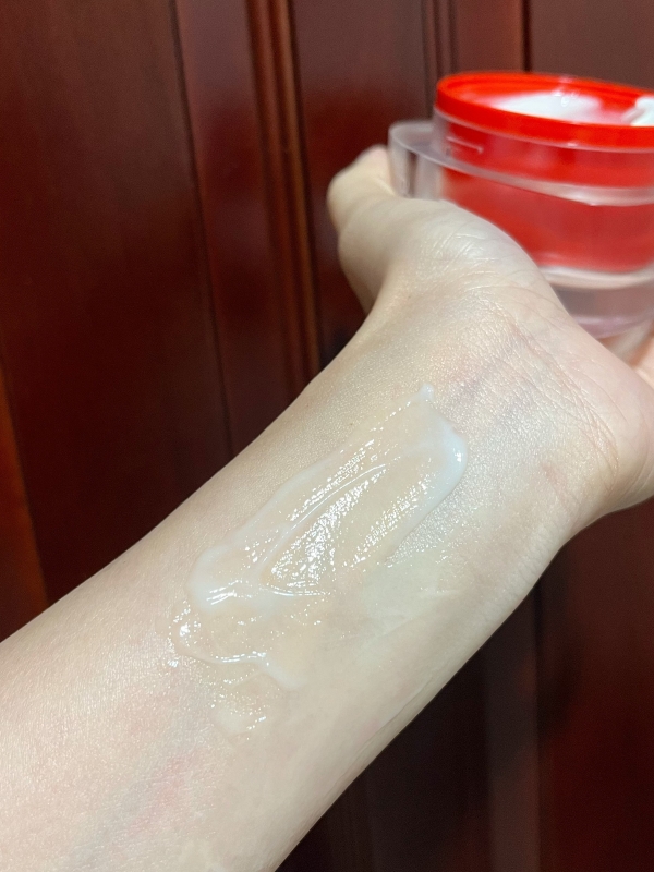 冬日美白好物 | hfp美白奶霜打造净白光泽感 