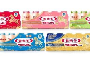 新春"马"上添活力，养乐多新春限定包装踏福而来 