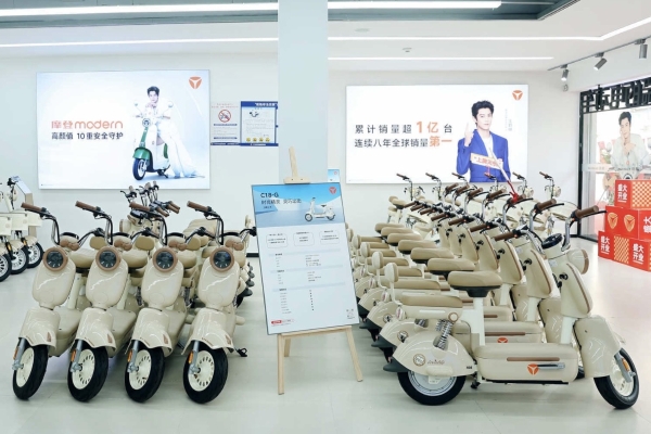 雅迪×旺旺推出马年限定旺车，新年第一波旺运即将派送！ 