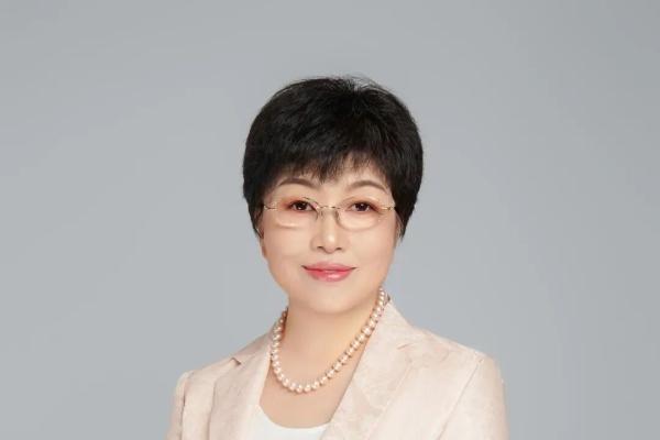 津药达仁堂集团董事长王磊荣膺“2025年度经济十大女企业家” 