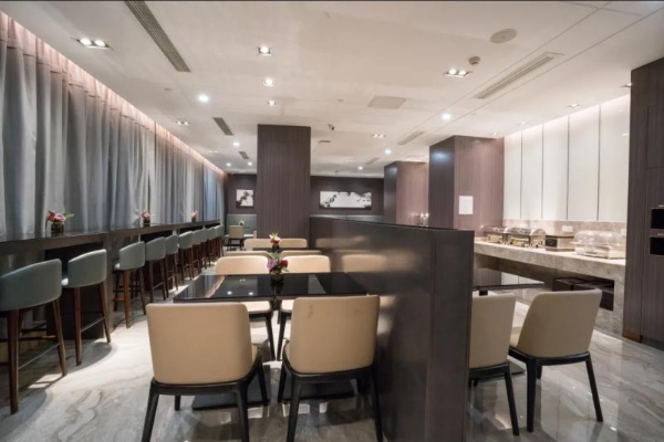 爱康国宾旗下广州环市东分院二十年深耕，优质服务获客户好评 