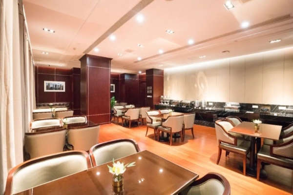 爱康国宾旗下广州环市东分院二十年深耕，优质服务获客户好评 