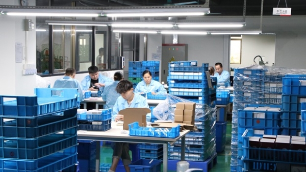 广东望京卡牌：20年专注定制卡牌印刷，引领个性化消费新趋势 