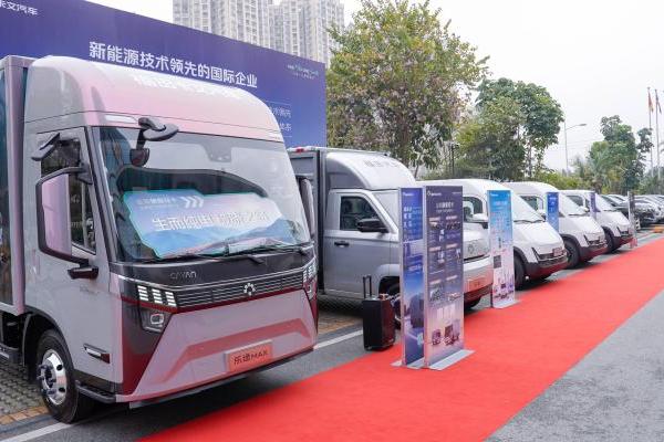 点亮南宁！福田卡文100³行动 推动物流行业效能革新 