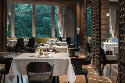 洲际酒店集团旗下多家餐厅蝉联2026“黑珍珠餐厅指南” 