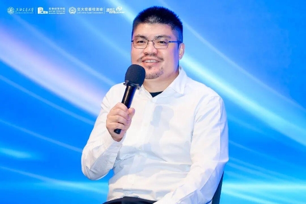 拓数派创始人兼CEO冯雷受邀参加《交大安泰校友会AI 应用（智能体）研讨会》，与智谱AI、 