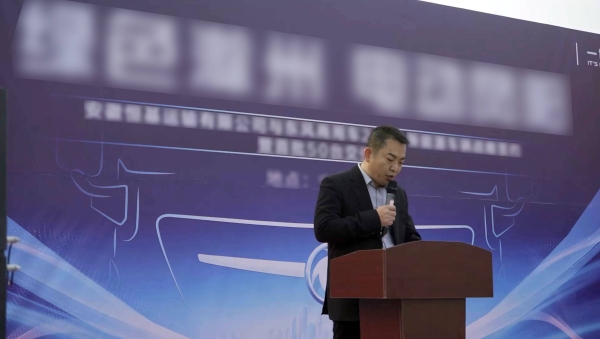 东风商用车新年开门红！200台东风新能源牵引车发力“电动凤阳” 