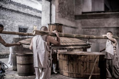 从古窖池到智能工厂：水井坊的产城融合进阶之路 