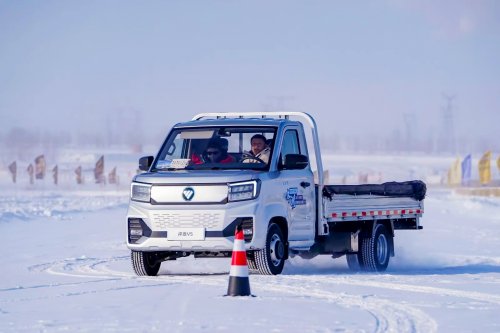 冰极淬炼尽显实力 时代汽车海拉尔高寒挑战交出惊喜答卷 