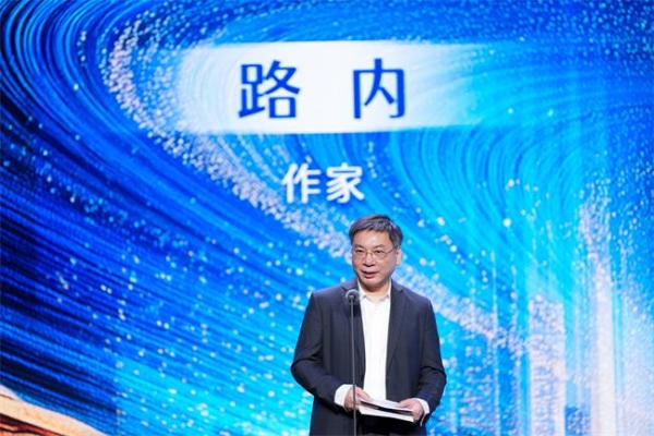 文学如何锚定流动的时代，南方周末N-TALK“文学之夜”实录 