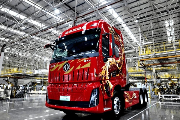 投产即标杆：东风D600智慧工厂铸就绿色智造新高度 