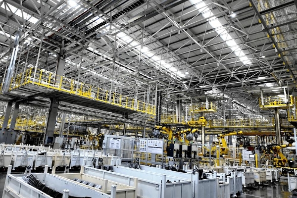 投产即标杆：东风D600智慧工厂铸就绿色智造新高度 