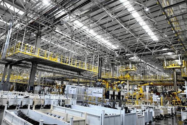 投产即标杆：东风D600智慧工厂铸就绿色智造新高度 