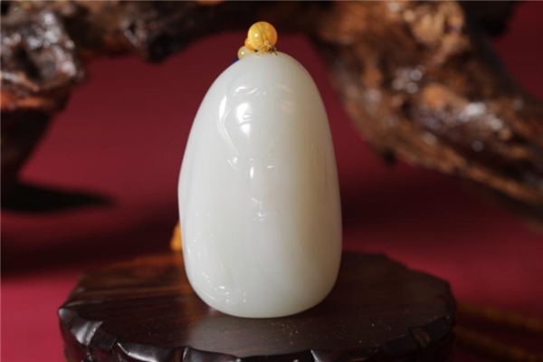  何伟：扬州工艺美术大师的守正与开新 