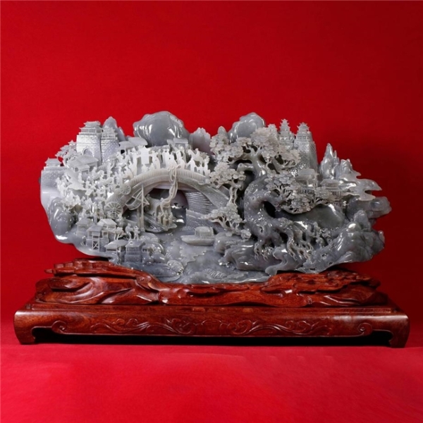  何伟：扬州工艺美术大师的守正与开新 