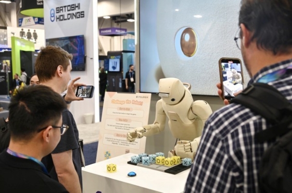 傅利叶首秀CES 2026，全面展示“有温度”的人机交互