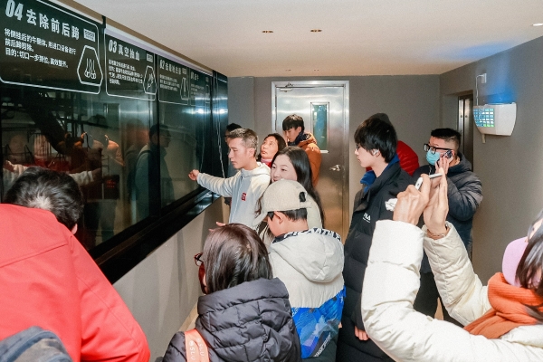 左庭右院15店齐开大排长龙：热闹背后的品牌积累与产品体验 