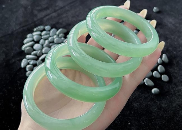 翡翠消费步入“收藏时代”，传承级翡翠成为新共识，祥祯福以长期主义赢得高净值人群青睐 