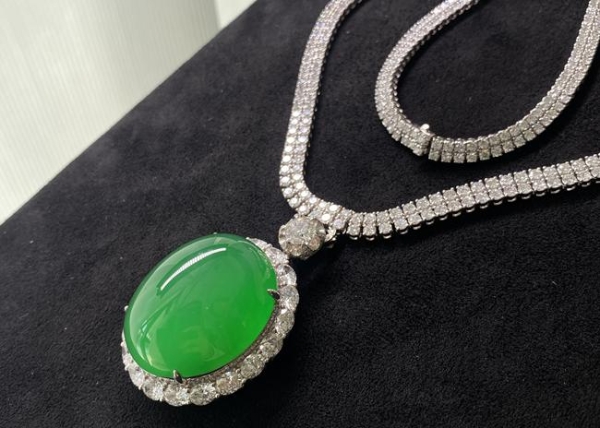 翡翠消费步入“收藏时代”，传承级翡翠成为新共识，祥祯福以长期主义赢得高净值人群青睐 