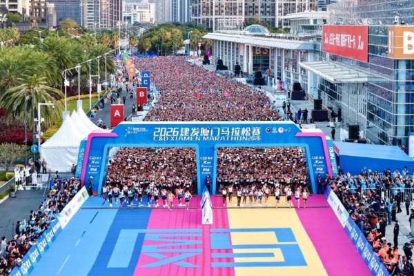  跑厦去，享热爱！2026 厦门马拉松双卫冕闪耀，OHAYO雷登用音乐点亮赛道 