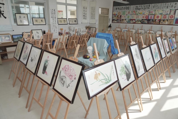 洱源县朴大叔希望学校揭牌 以企业担当点亮乡村教育未来 