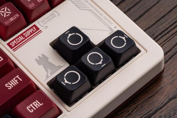 键入复古年味：八位堂 x 鹰角网络 新春联名周边套装正式发布 