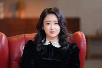 播放量破3亿、刘晓庆力挺：在《大女主的客厅》，看中国女性如何“撒开活” 