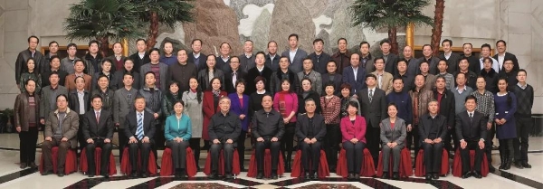 守正创新 智联世界——范吉平：一位中医领航者的数字时代答卷 