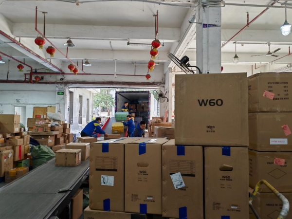 二十年专业相伴，德邦快递为华强北新春旺销“提速”