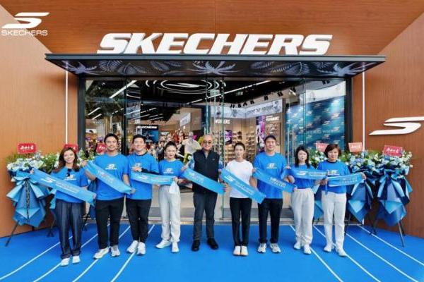 斯凯奇亚洲首家旗舰店落地中国三亚，开启沉浸式运动零售新体验 