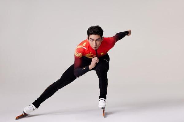 官宣！武大靖担任五粮特曲品牌推荐官，与冠军共举杯，让年味浓起来！ 